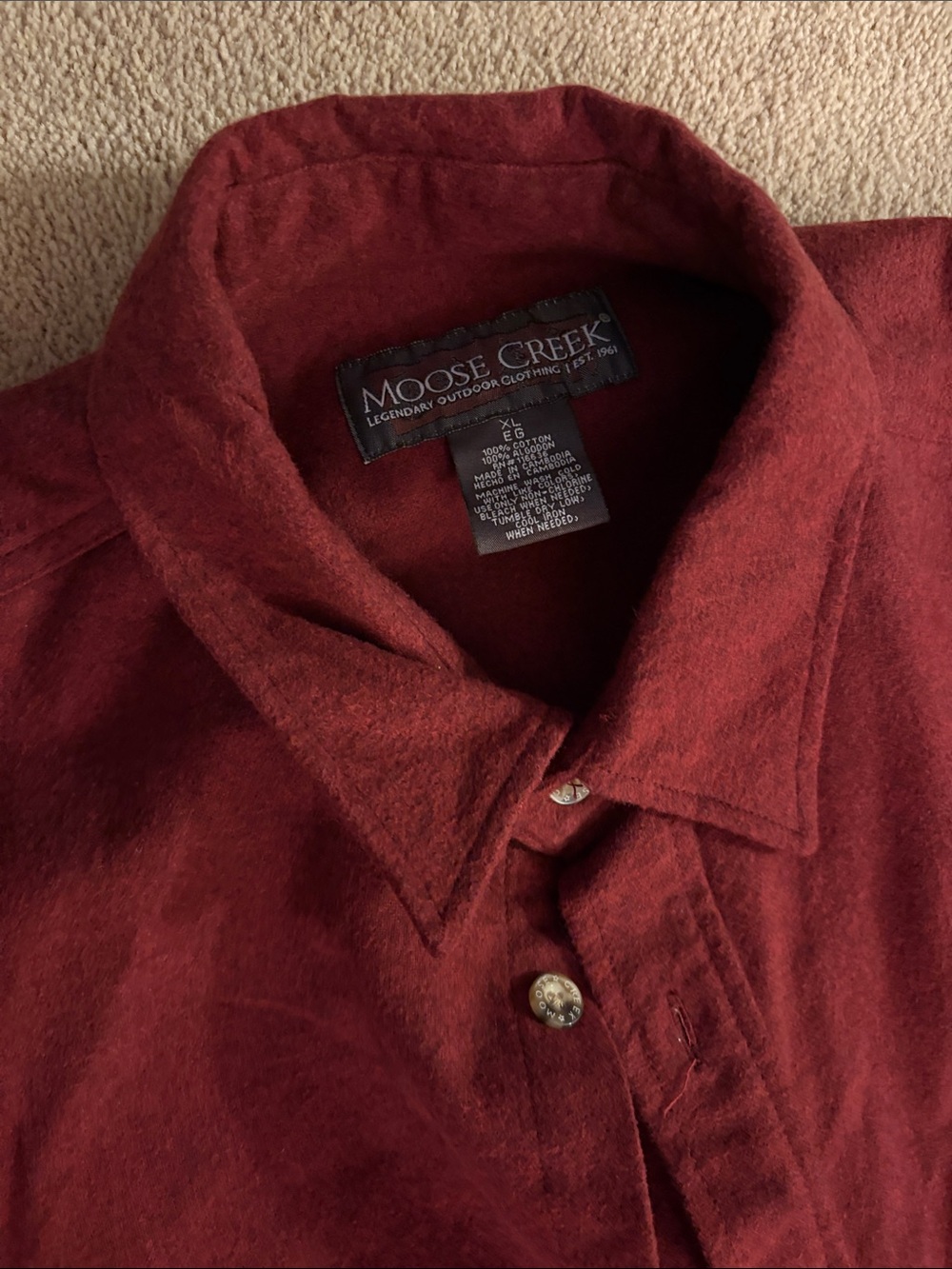 Moose Creek Men's Deep Red Casual Button-Down Shirt